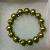 Green Pearl Bracelet With Rhinestone Spacers On Stretch Cord New Unisex - £8.50 GBP
