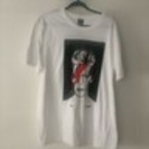 David Bowie Inside a Fender White T-shirt Size XL - $29.65