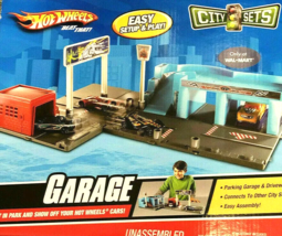 HOT WHEELS CITY SETS GARAGE PLAYSET 2008 MATTEL WALMART EXCLUSIVE - $32.67