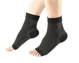 Foot Compression Sleeves (1 Pair) Best Plantar Fasciitis Socks for Men &amp;... - $10.84