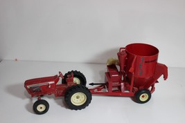 Rare Red Ertle Farm Tractor Red International and grain hauler #415 Diecast plas - £15.53 GBP