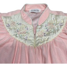 Vanity Fair Pink Nightgown Floral Embroidered Vintage House coat Robe Si... - £43.92 GBP