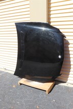 06-11 MERCEDES W219 CLS500 CLS550 CLS55 CLS63 CLS63 AMG Hood w/ Hinges & Shocks. image 10