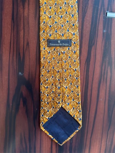 NWOT ERMENEGILDO ZEGNA Gold Swirl Green Dot 100% Silk Tie Made in Italy Item image 3