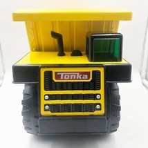 2012 Hasbro Tonka Dump Truck 4000 Xmb 975 Steel Bed Authentic Yellow - £27.94 GBP