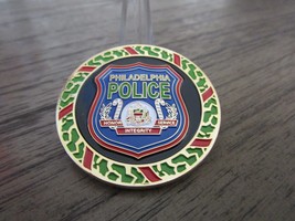 Philadelphia Police Department Merry Christmas Challenge Coin #673U - $30.68