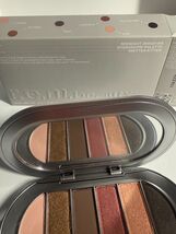 R.E.M. Beauty Midnight Shadows Eyeshadow Palette, SMITTEN KITTEN, 0.28 O... - €12,60 EUR