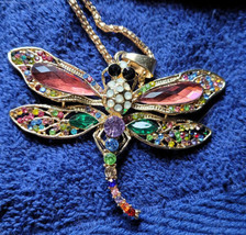 New Betsey Johnson Necklace Dragon Fly Multicolor Rhinestones Summer Decorative - £11.98 GBP