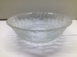 Vintage Indiana Glass Weavetex Clear  Basket Weave 9&quot; Salad Bowl - $17.82