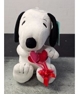 Hallmark Valentine 2022 Peanuts Snoopy with Hearts Small Plush with Tag - £7.78 GBP