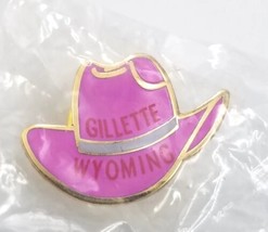 Gillette Wyoming Pink Cowboy Cowgirl Hat Gold Tone Enamel Lapel Pin Souvenir - £9.71 GBP