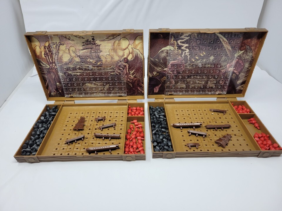 Battleship Pirates of The Caribbean Disney Theme Park Edition Game 2015 Complete Item image 6