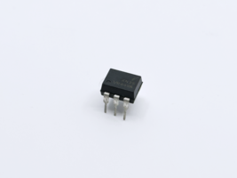 12PCS 4N35 Fairchild Phototransistor Optocoupler 5000Vrms DIP-6 - $5.00