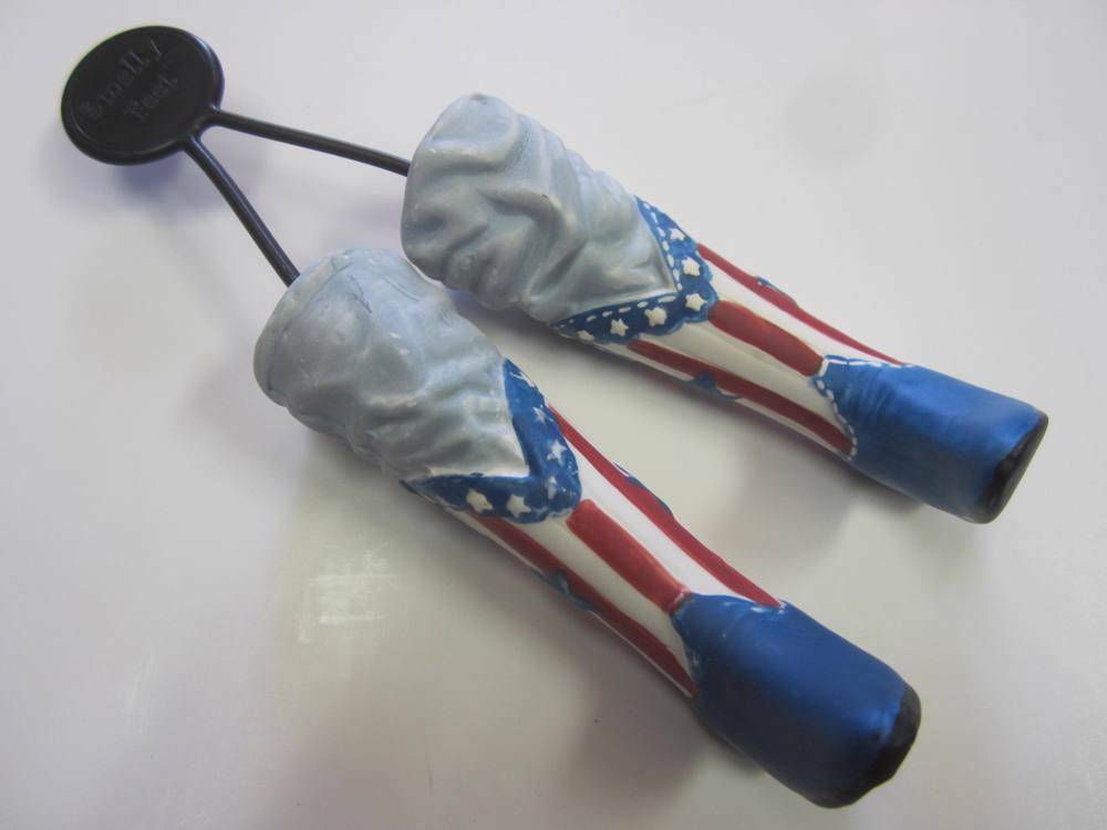 Hitch-it Smelly Feet Car Boat Refillable Hanging Air Freshener American ... - $12.86