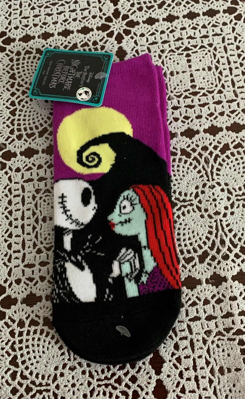 Primary image for No Boundaries Disney Nightmare Before Ladies No Show Socks 4 to 10 Brand New