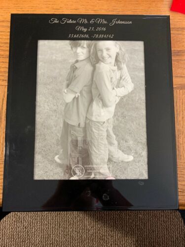 Things Remembered Engraved 8x10 Photo Frame - £27.10 GBP