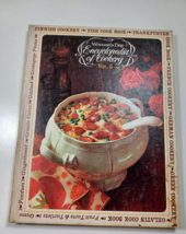 Woman&#39;s Day Encyclopedia of Cookery Vol. 5 Hardback Cookbook 1966 Vintage - $5.94