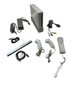 Nintendo Wii RVL-001 Wht Console Bundle Remote Motion Sensor Bar Power B... - $168.84 CAD