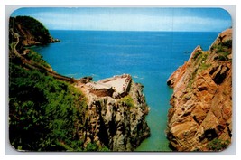 Cliff Divers La Quebrada Acapulco Mexico Chrome Postcard Y17 - £2.33 GBP