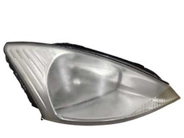 Passenger Headlight Excluding SVT Without 4 HID Bulbs Fits 00-02 FOCUS 301182 - £42.65 GBP