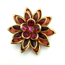 AVON pink bezel-set rhinestone flower brooch - 1.5&quot; vintage gold-tone layered 3D - £19.98 GBP