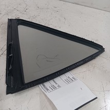 Left Rear Door Vent Window Glass Hatchback Fits 19-23 Toyota Corolla - $2,439.10 MXN