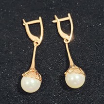 Faux Pearl 1&quot; Drop Rose Gold Tone Pierced Omega Earrings - $26.71 CAD