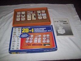 Vtg INCOMPLETE Radio Shack Science Fair 20 in 1 Electronic Project Kit 28-245 - £15.73 GBP