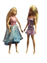 Lot of 2 Mattel 2015 Barbie Dolls Blonde Blue Eyes Articulated &amp; Classic - $14.80