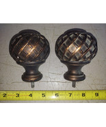 22MM35 PAIR OF FINIALS FROM CURTAIN ROD: 3-1/4&quot; TALL, 2-3/8&quot; DIAMETER, 1... - £8.87 GBP