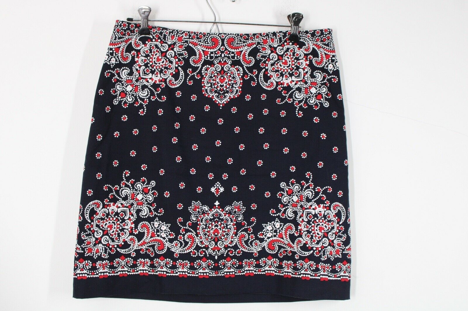 Primary image for Talbots 10P Navy Blue Red Paisley Cotton Stretch Pencil Skirt
