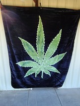 Marijuana Leaf Weed Cannabis Pot Queen Size Blanket - £47.47 GBP