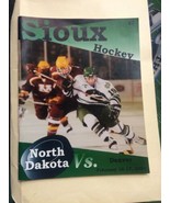 UND Fighting Sioux Hockey History Program Denver Feb 2001 Byfuglien Goeh... - $567.66 MXN