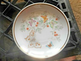 AVON 1979 Ceramic Soap Dish BUTTERFLY FANTASY Hand Painted 22K Gold Trim - $9.50