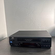 JVC VCR HR-A51U Pro-Cision 19u 4 Head Plug &amp; Play VHS Recorder NO REMOTE - $637.06 MXN