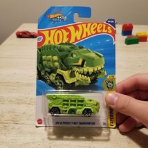 Hot Wheels Toy Car, Let’s Race Ultimate T-Rex Transporter [Green], Exper... - $280.06 MXN