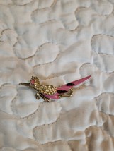 Vintage Road Runner Gold Tone Pink Brooch Pin. Cute - $24.56 CAD
