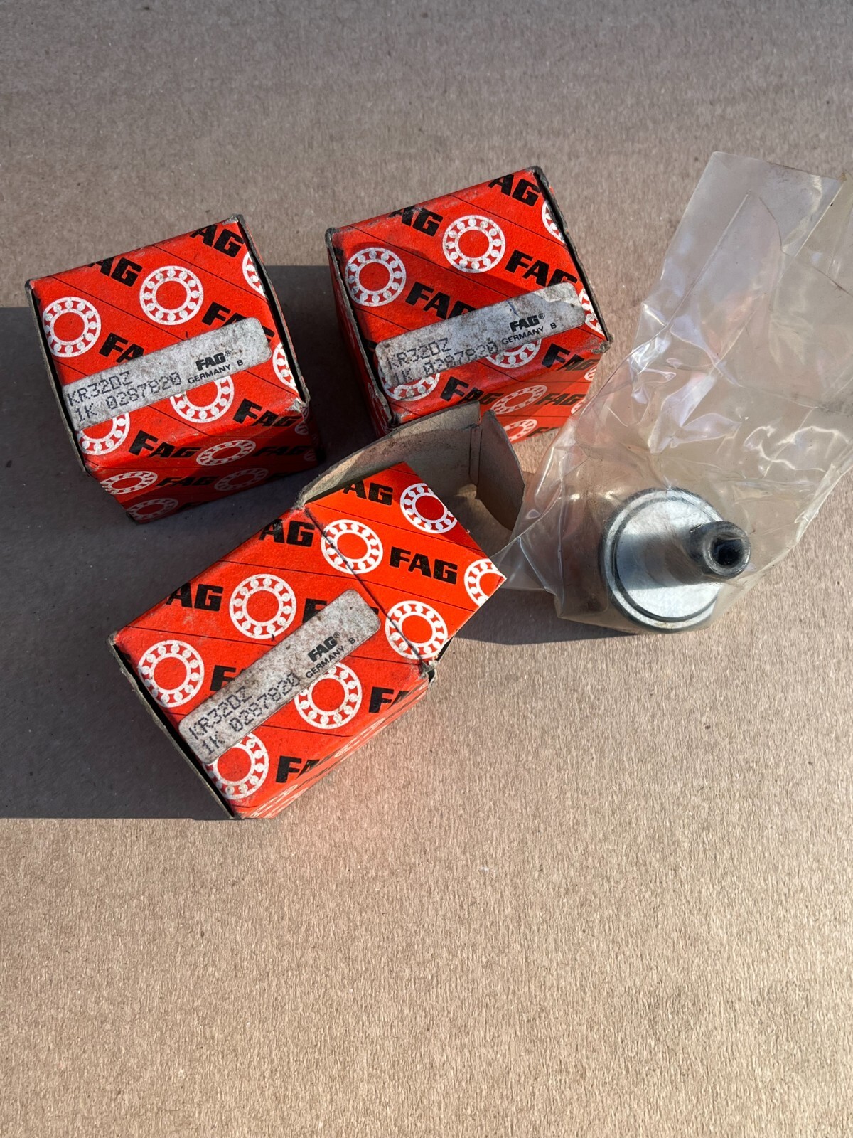 Lot of 3 KR32DZ Track Roller cam follower, FAG bearing company - $33.00