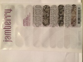 Jamberry Nails (new) 1/2 sheet GOOD AS GOLD 0316 - $7.61