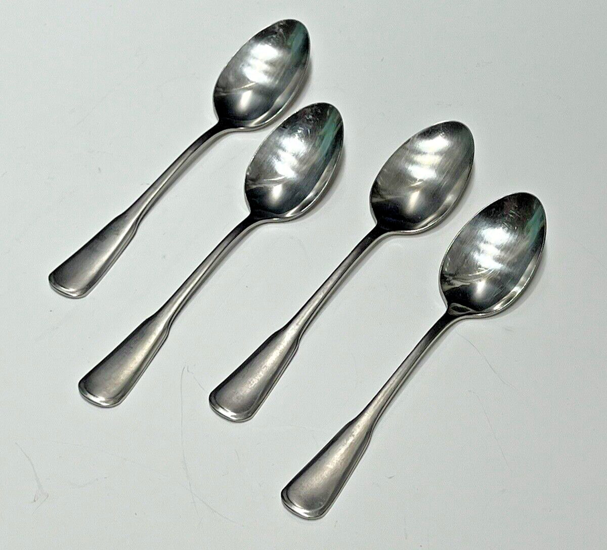 Primary image for Oneida Stainless Yorktowne SSS Teaspoon 6in Flatware 4Pcs