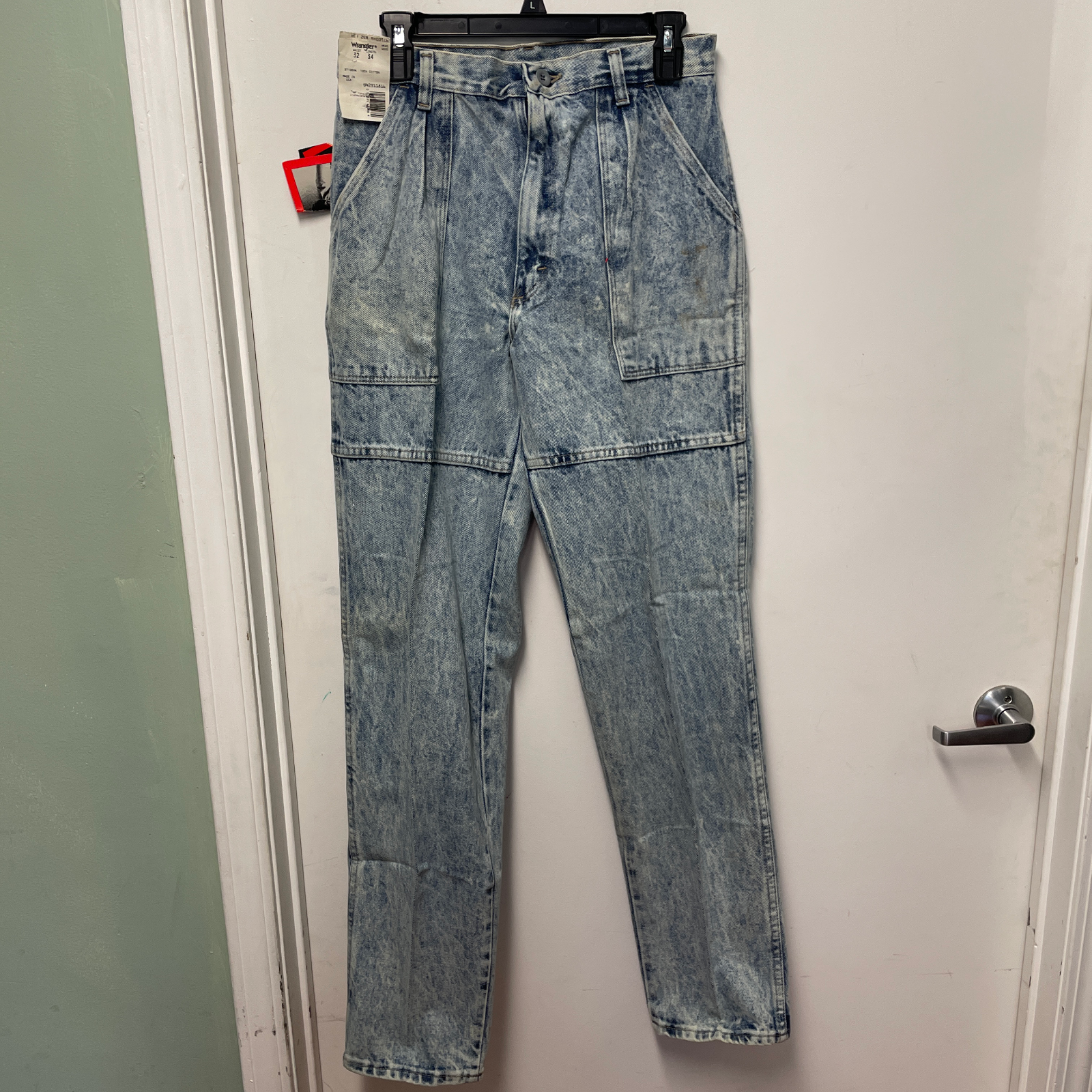 Primary image for Wrangler Mens 97100HW Regular Fit Denim Blue Straight Leg Jeans Size 32X34