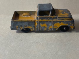 TootsieToy Diecast FORD F6 Pickup Truck 1:64 Original Yellow Paint 3&quot; Vt... - $11.60 CAD