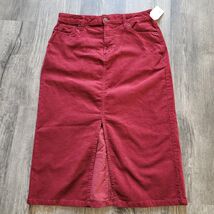 New NWT Time and Tru Women&#39;s Denim Wine Burgundy Corduroy Pocketed Skirt... - $22.18 CAD