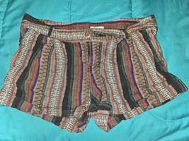 Forever 21 Boho Shorts Womens 25 Multicolor Mid Rise Cuffed Chino Pleated (A) - £10.12 GBP