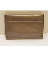 HOBO Trifold Wallet Distressed TAUPE 5x3.5 Very Good Condition - $26.72