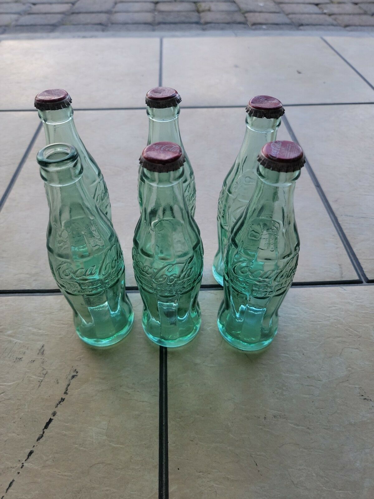 Primary image for Coca Cola Bottle Lot of 6 1989 Christmas Cokes Vintage Hobbleskirt diff states