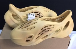 adidas Men&#39;s Yeezy Foam Runner Shoes GV6843 Desert Sand (GV6843) Men&#39;s Size 11 - £147.75 GBP
