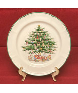 The Cellar Yuletide Christmas dinner plate vintage 1992 made in Japan - $10.00