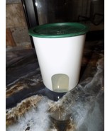 TUPPERWARE One Touch White Canister #2422B-2 &amp; Green Lid #2423E-3 - $243.79 MXN