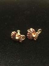 Vintage 40s victorian gold flower and vine screw back earrings image 3